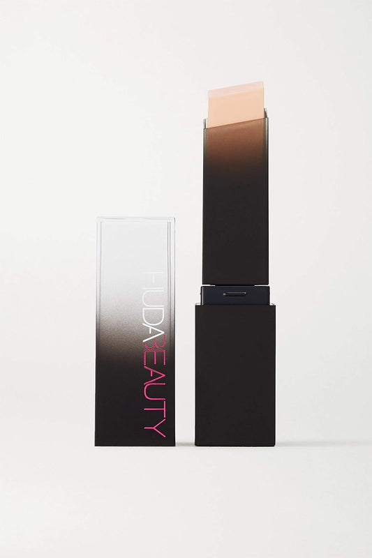 Huda beauty Faux Filter Skin Finish Buildable Coverage Foundation Stick